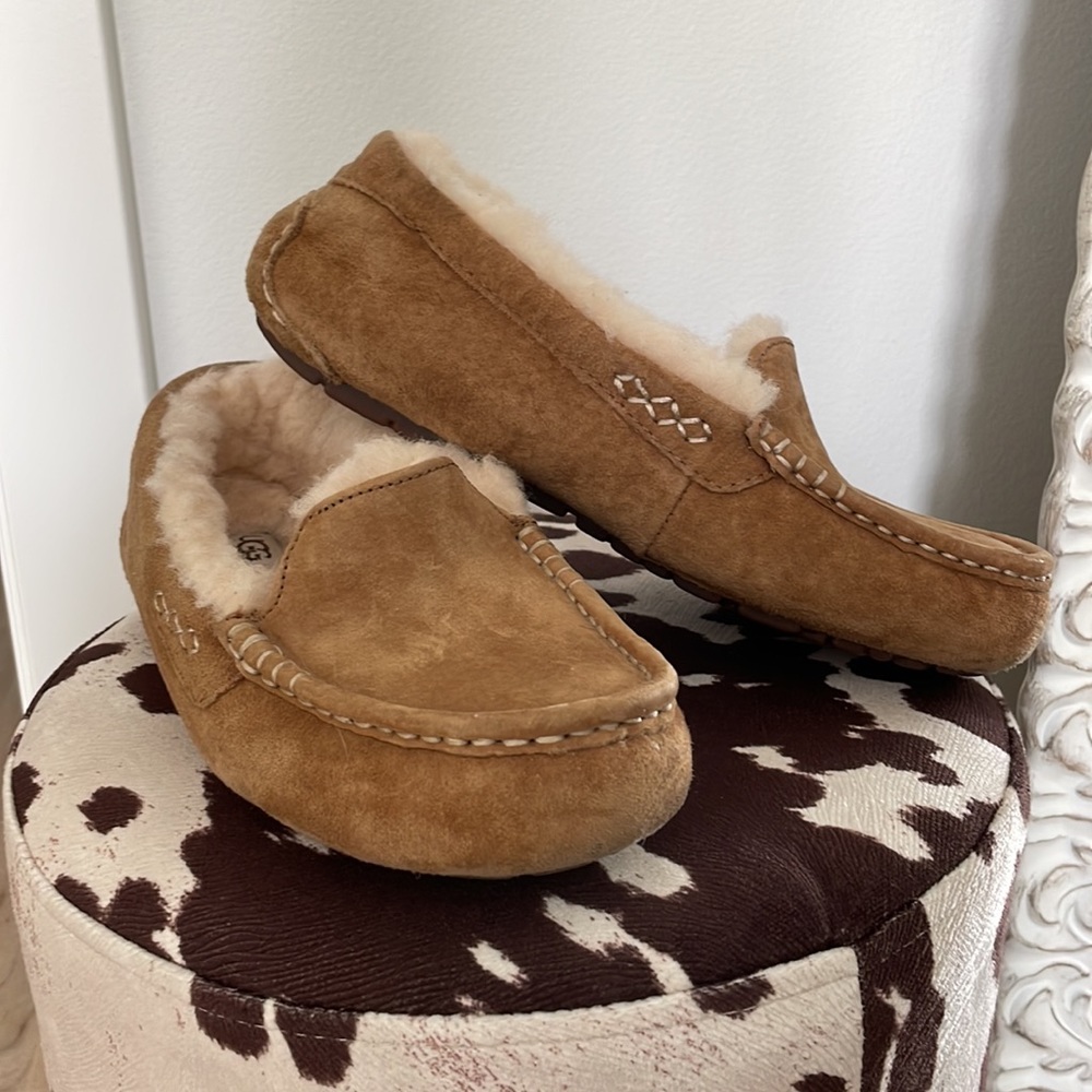 Ugg Ansley slipper